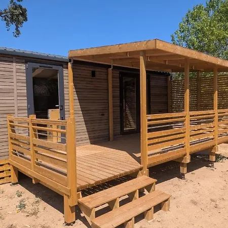 Mobilhome Des Chenes مكان تخييم *
